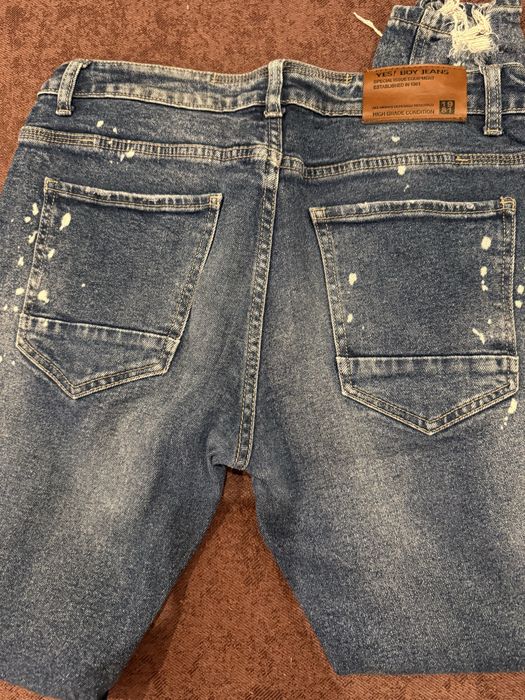 Мъжки дънкита