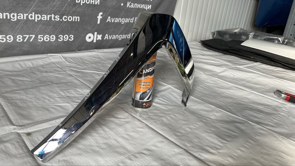 2 бр дясна лайстна на предна броня Mitsubishi Outlander 2016-2021