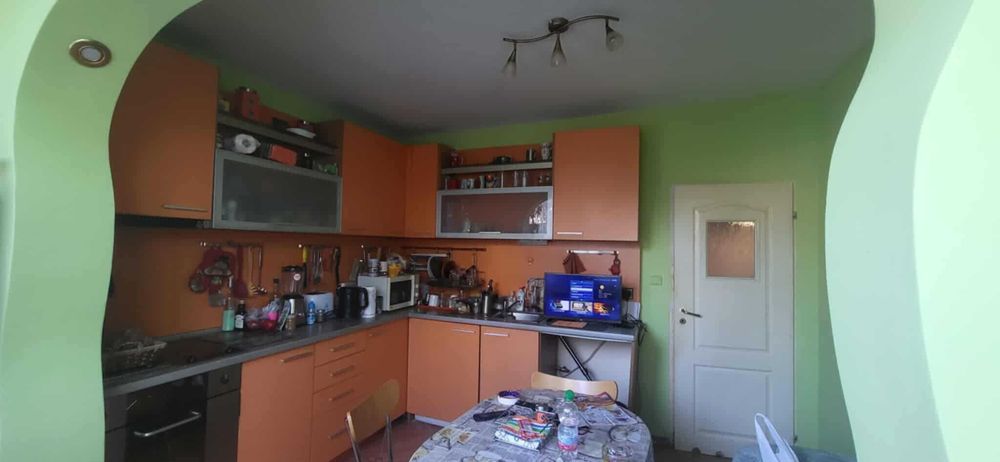 Продава се Тристаен апартамент в София, Дружба 2 - 82 кв.м за 2427 €/кв.м - Снимка #1