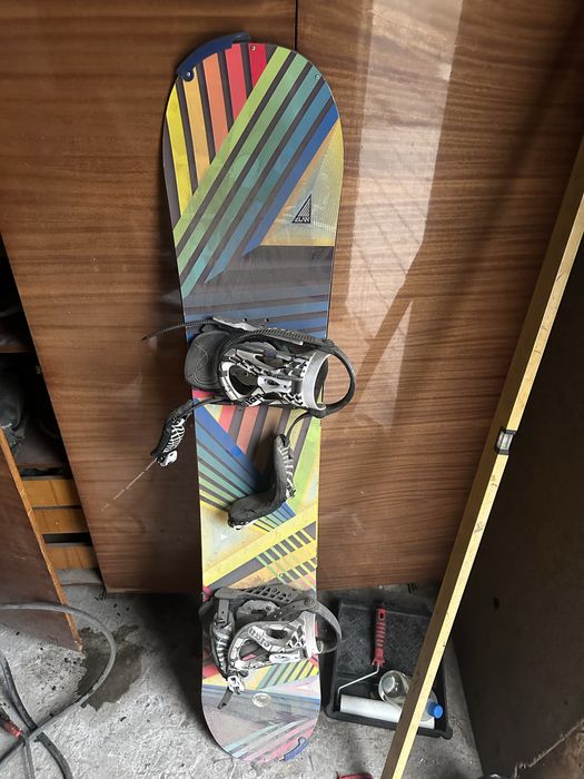 Продам сноуборд