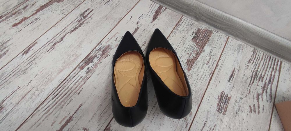 Елегантни Дамски Обувки