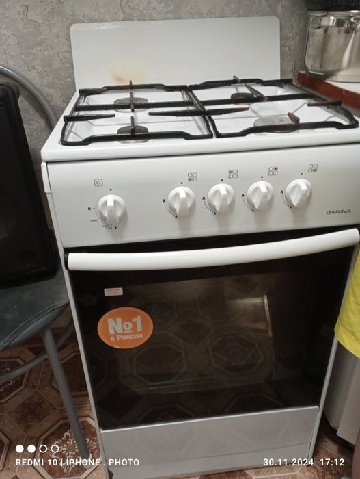 Продам  газовую плиту