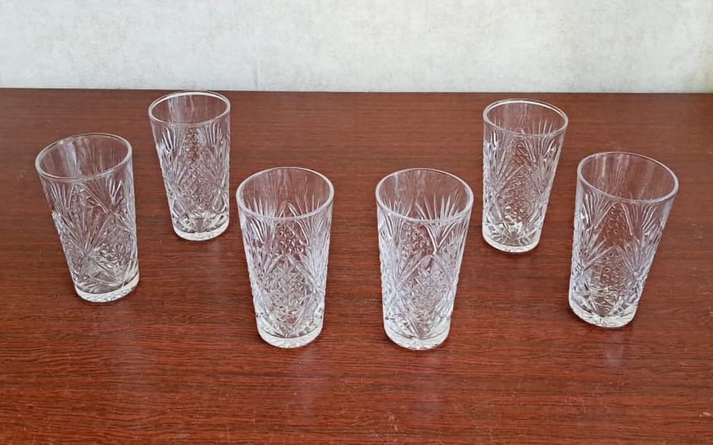 Набор хрустальных стаканов