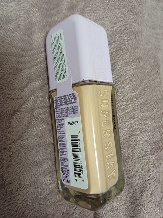 Fond de ten Maybelline Super Stay