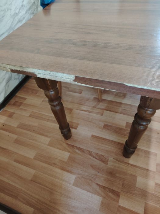 Продал стол кухонный