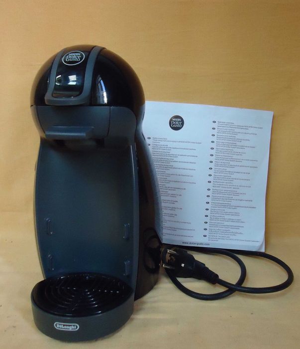 Кафемашина с гаранция 1 година Delonghi NESCAFÉ® Dolce Gusto Piccolo.W