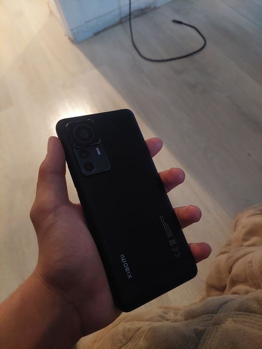 Продам Xiaomi   12t pro