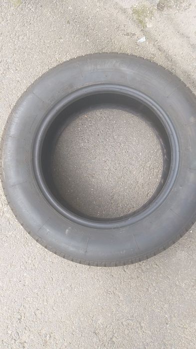 Vand 1 buc cauciuc Michelin 195/65/15