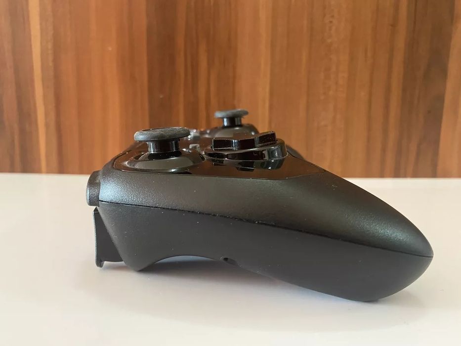 Controler de joc MOGA Pro pentru telefoane Android