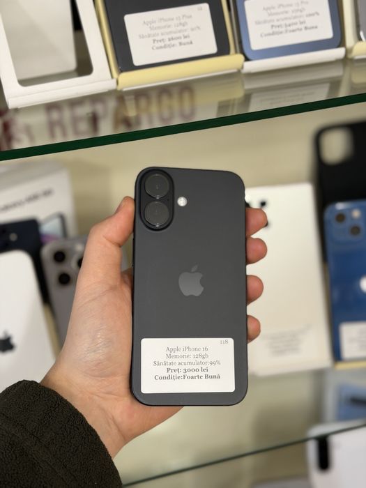 Iphone 16 - Teal / Black - 128 gb -