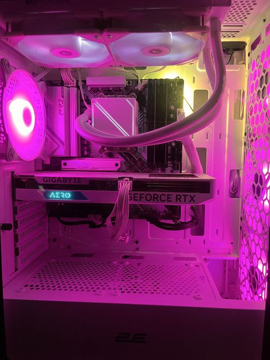 7500F / 4060Ti / 32GB DDR 5 / SSD 1Tb