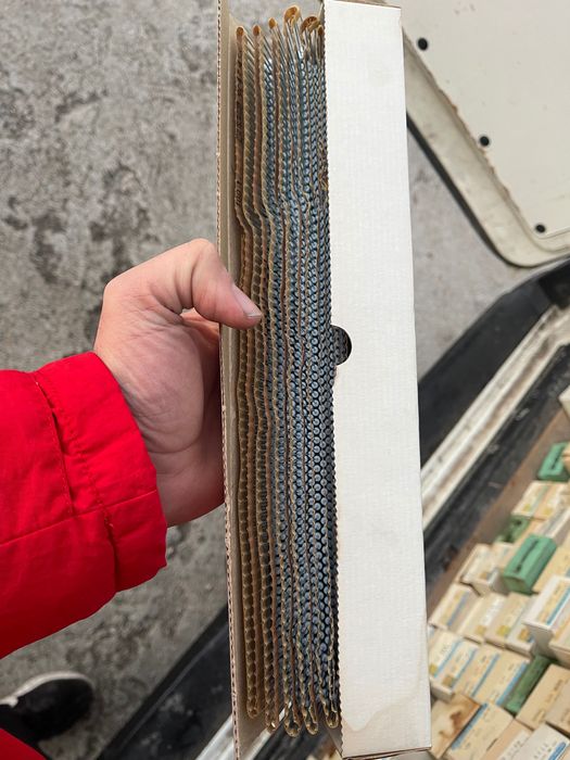 Резистори 200 000 бройки