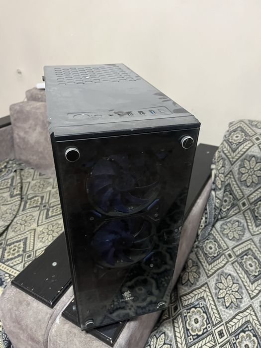 Корпус от компьютера