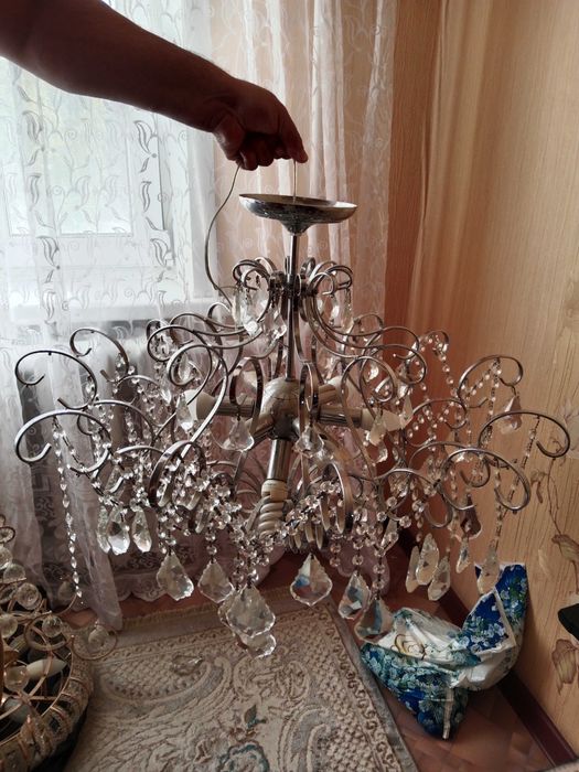 Люстра красивая 3 шт