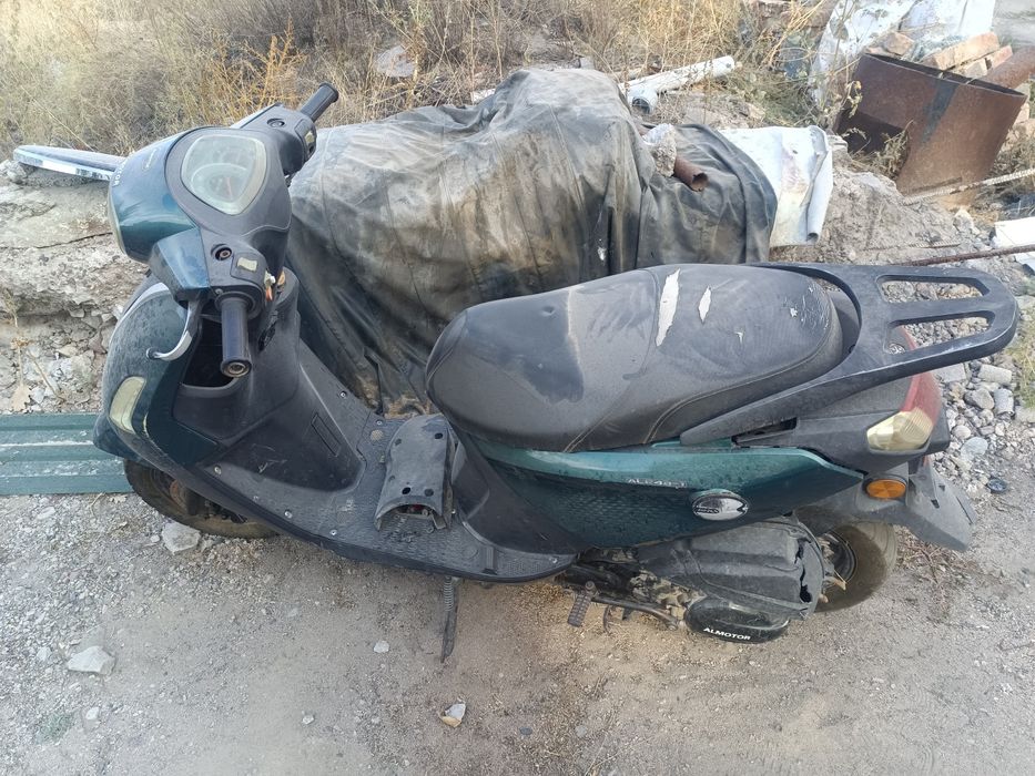 Продам мопед ALMOTOR