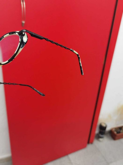 Интересни рамки за очила