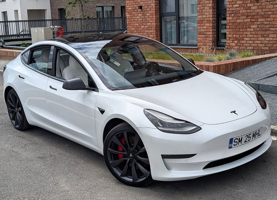 tesla model 3