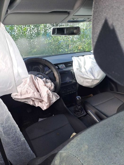 De Vanzare Skoda Avariat