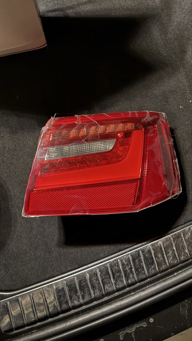 Заден десен външен стоп НОВ Audi a6 c7