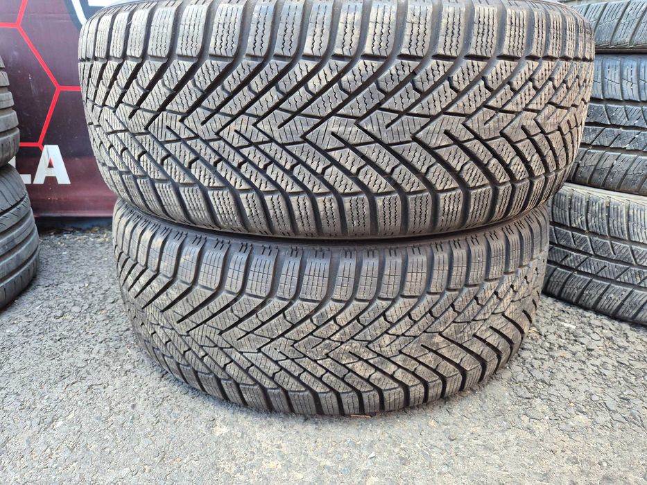 2 Anvelope M+S IARNA - 235/50/20 104V - PIRELLI CINTURATO WINTER - CA NOI - DOT 2022 !