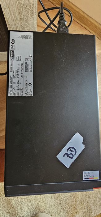 Pc Fujitsu Esprimo M15W i5 8400