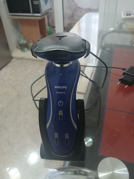 Продам электробритву