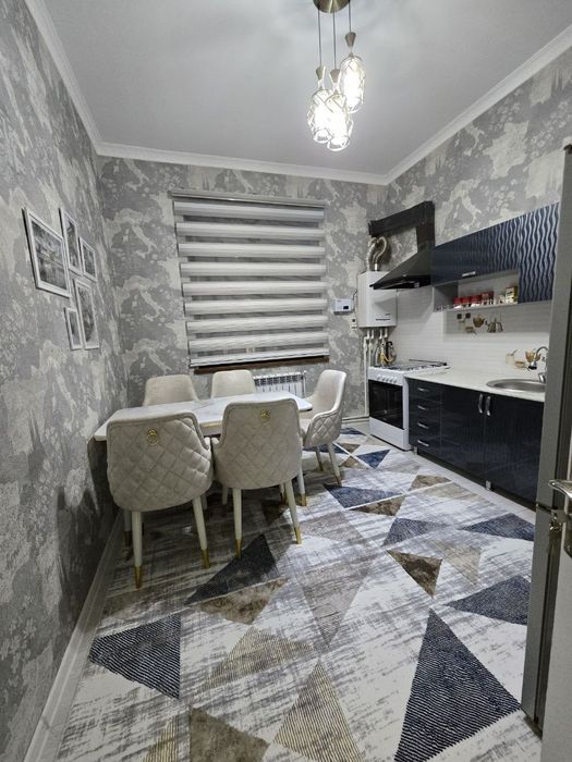 Сдаётся уютная 2-комнатная квартира рядом с метро Чорсу.