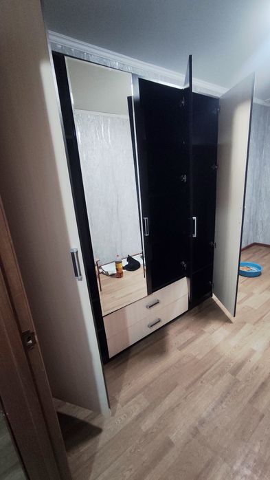 Продам шкаф в спальню