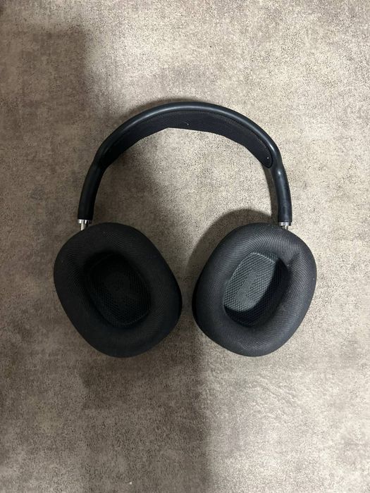 Air pods max в идеальном состоянии