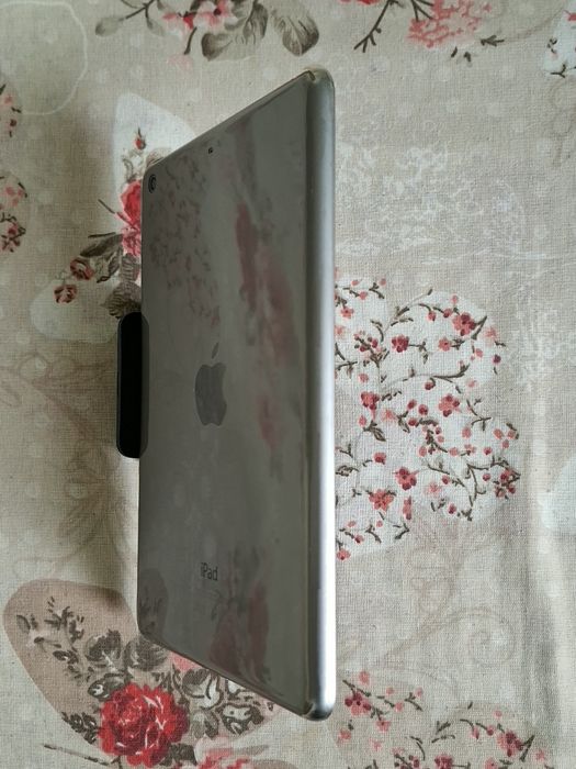 Ipad mini 2 impecabil