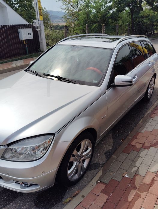 Mercedes Benz C220