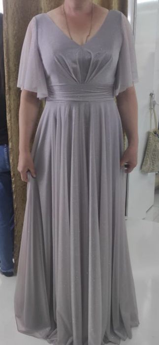 Платье вечернее продам