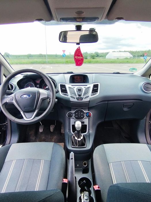 FORD Fiesta 2010 — imagine 3