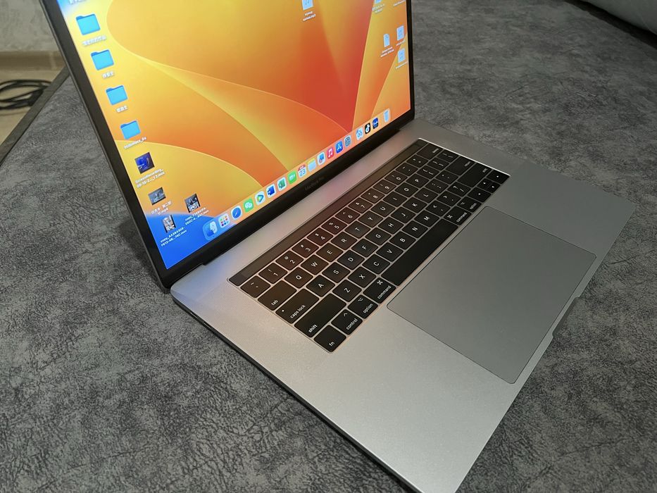 Apple MacBook Pro 15” 2019, i7, 16GB RAM, 512GB SSD