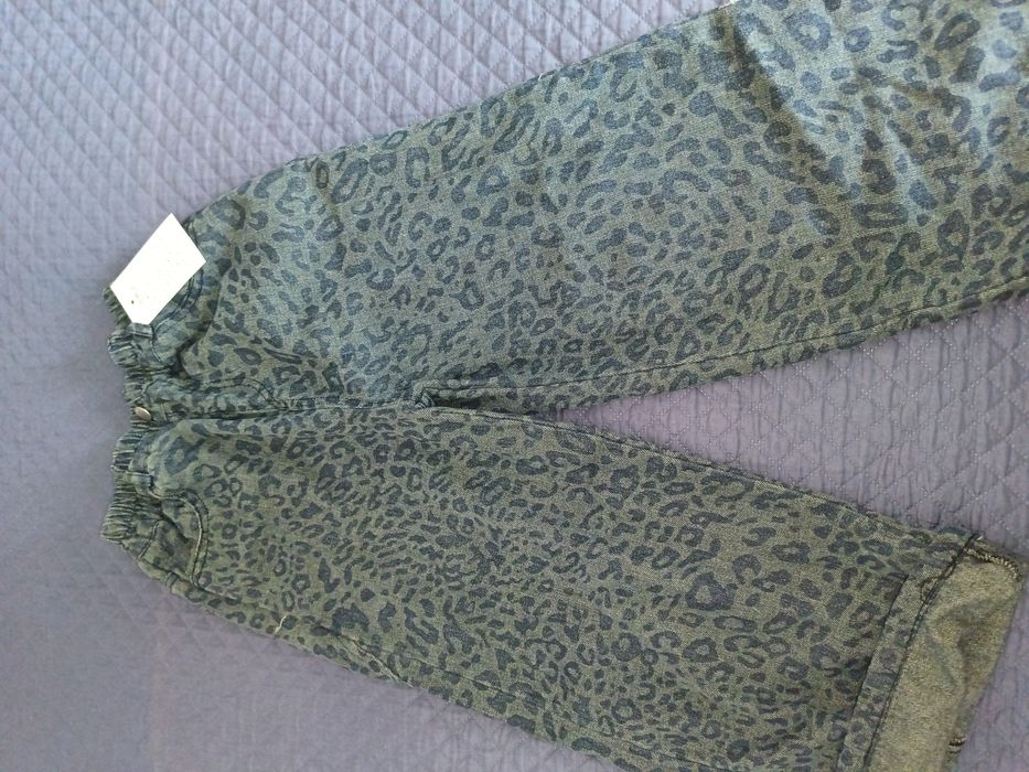 Джинсы новые детские