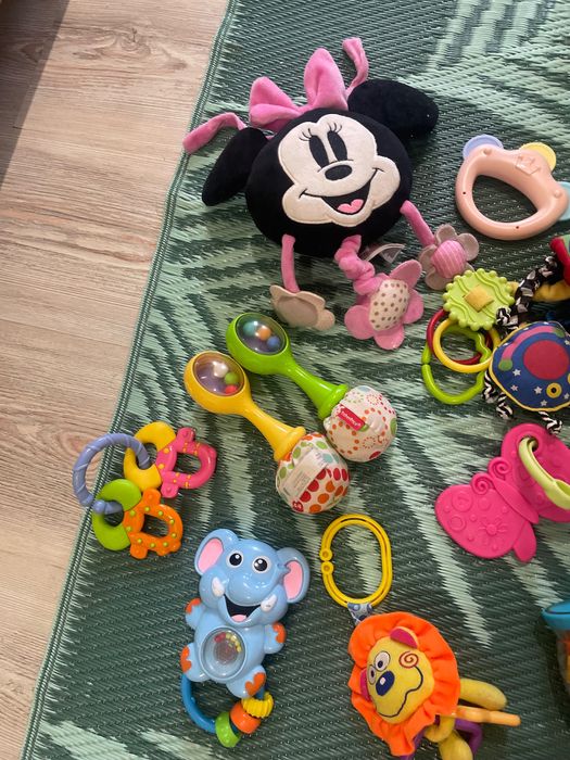 Lot 13 jucarii bebe minnie