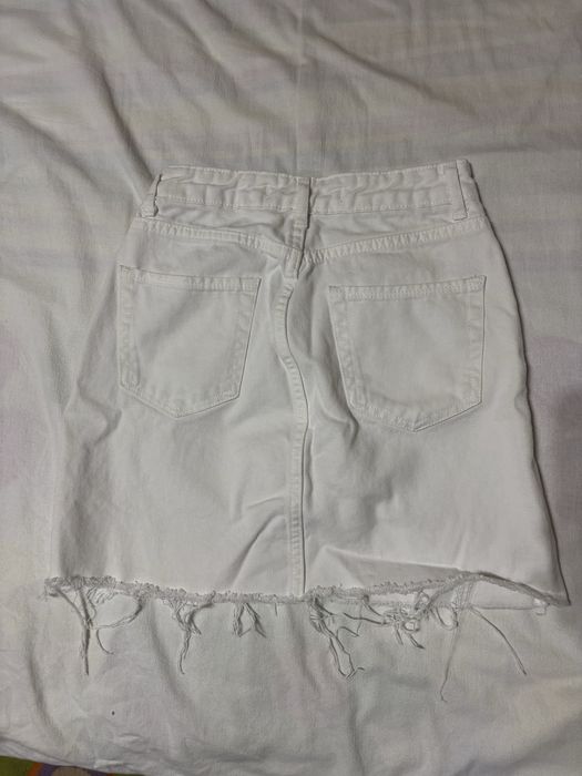 ,, Дамска бяла пола - 36 размер “