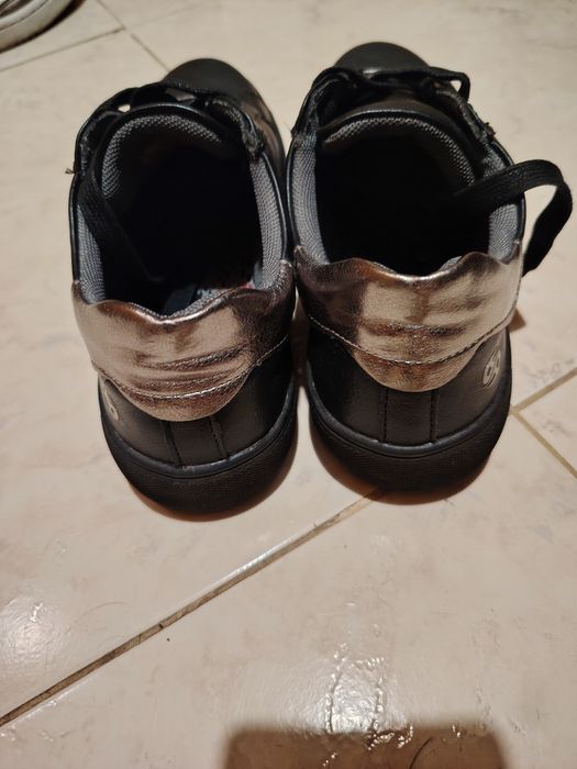 Дамски кецове Dockers