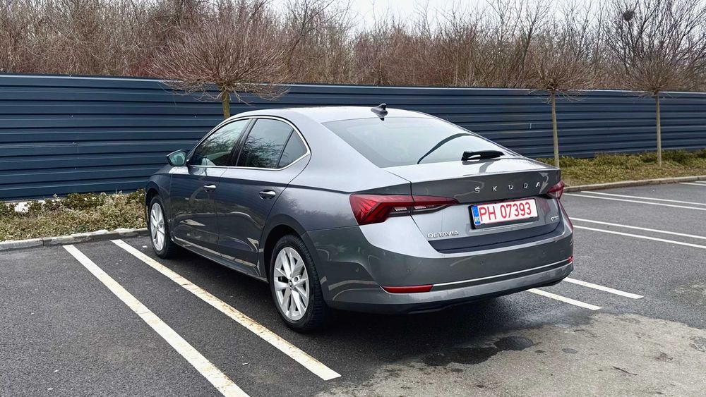 SKODA Octavia 2022 — imagine 3