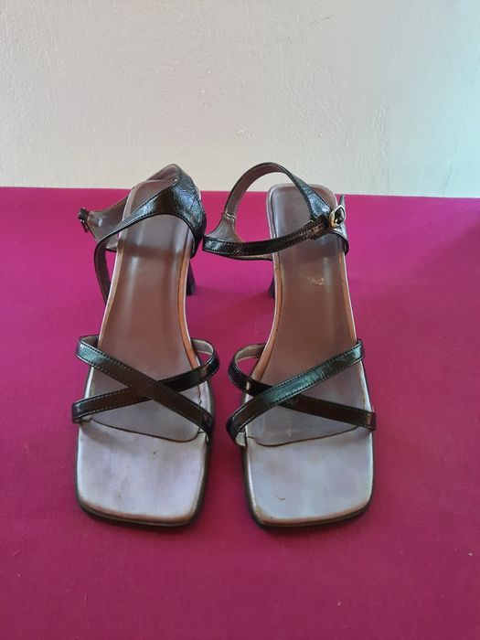 Sandale negre cu barete