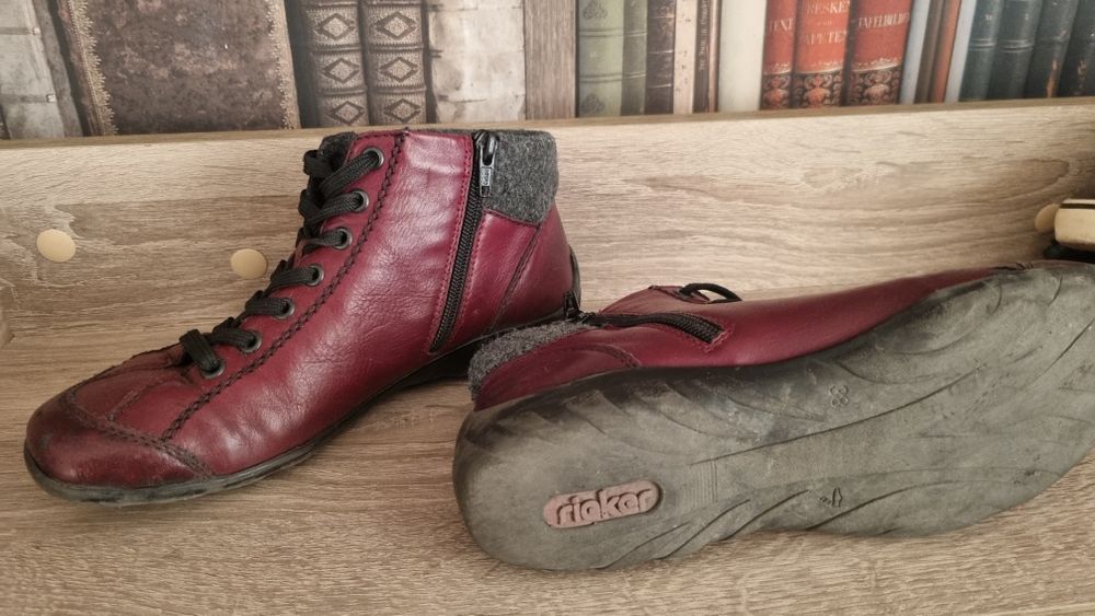 Топли ботушки 37