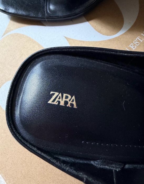 Черные босоножки ZARA