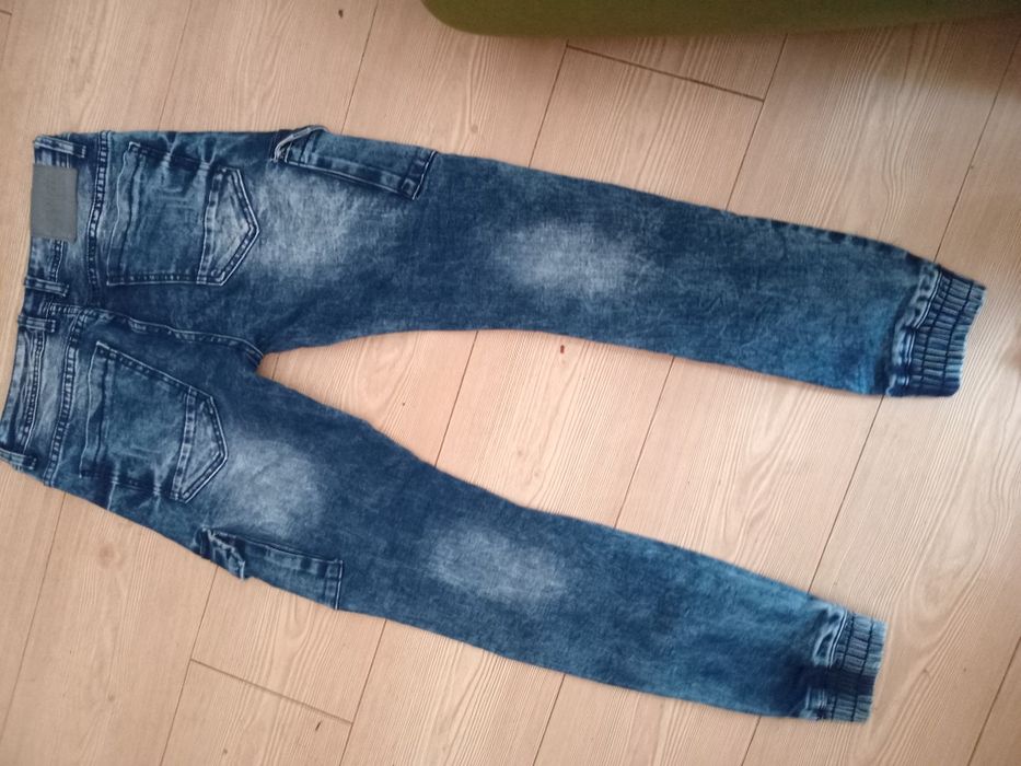 Blugi cargo slim fit elastici