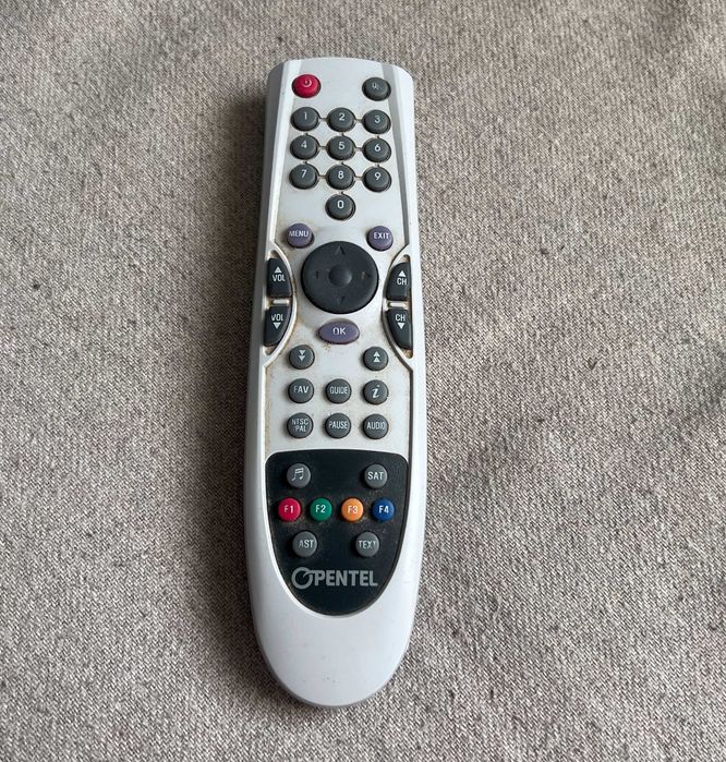 Telecomandă OPENTEL pentru receivere satelit ODS/ODT, funcții F1-F4