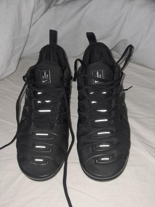 adidasi nike vapor max