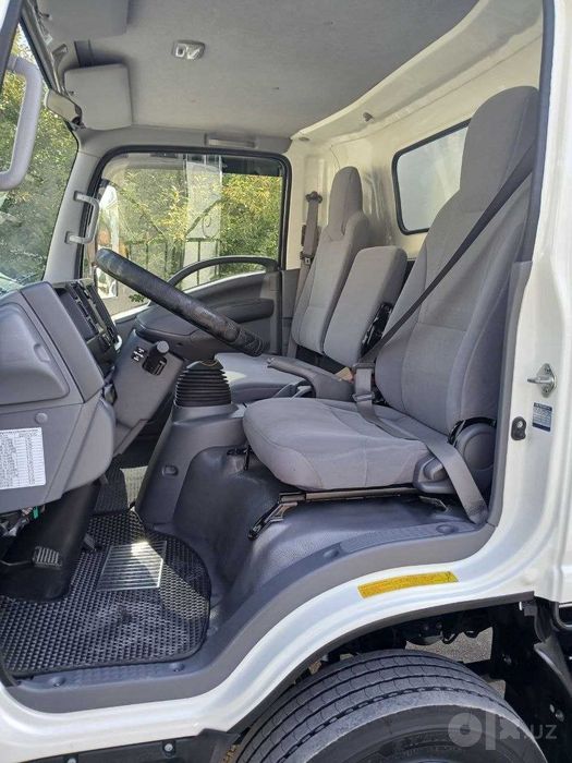 # ISUZU NPR 75L-K сотилади !