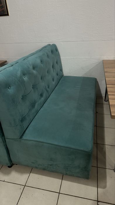 Мебель и прочие вещи кафе