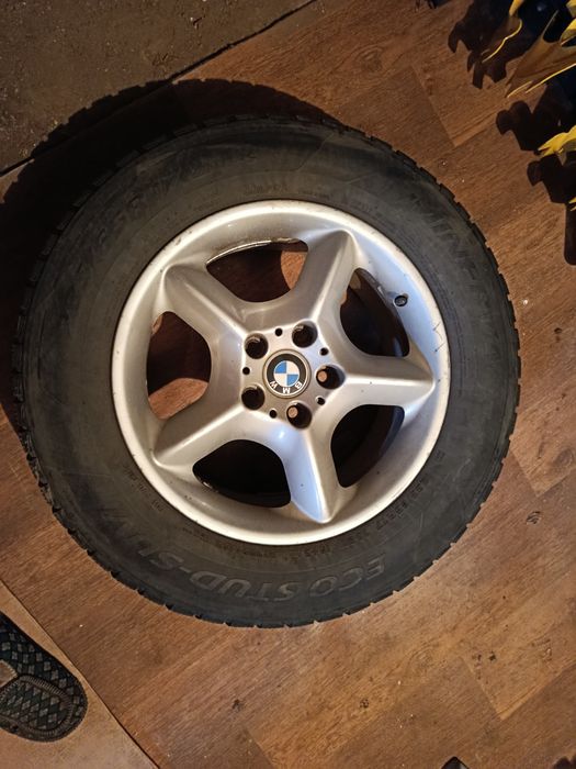 Продам зимнюю резину