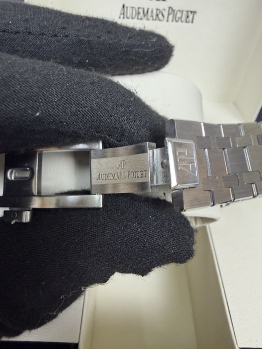 Audemars Piguet Royal Oak 41mm White Dial
