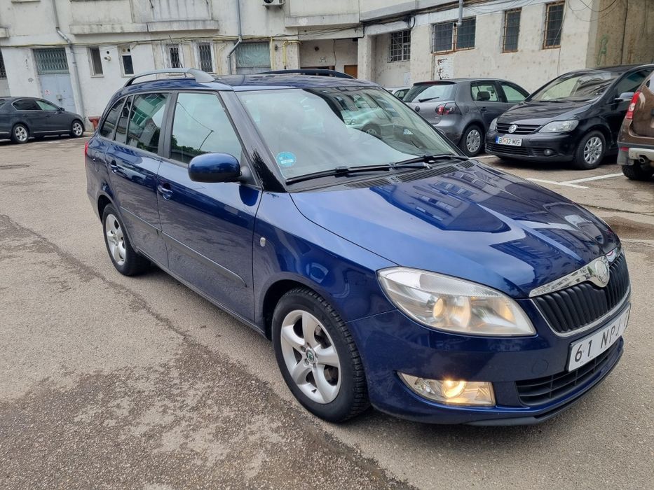 SKODA Fabia 2011 — imagine 3